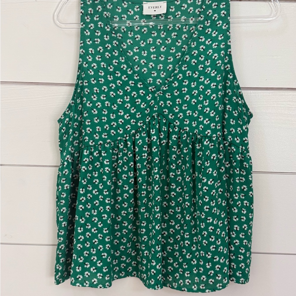 Everly Green and White Floral Tank Top